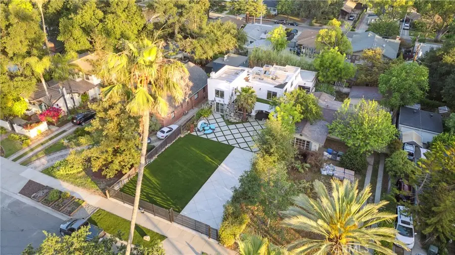 1290 E Woodbury, Pasadena, CA 91104 - Image #2