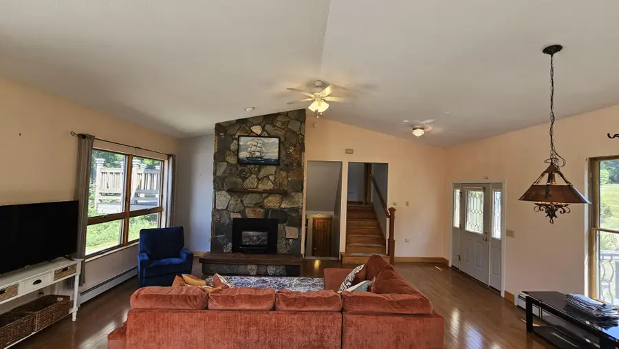 28 Park Avenue E, Brewer, ME 04412 - #2