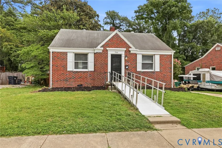 705 Elko Avenue, Colonial Heights, VA 23834 - #3