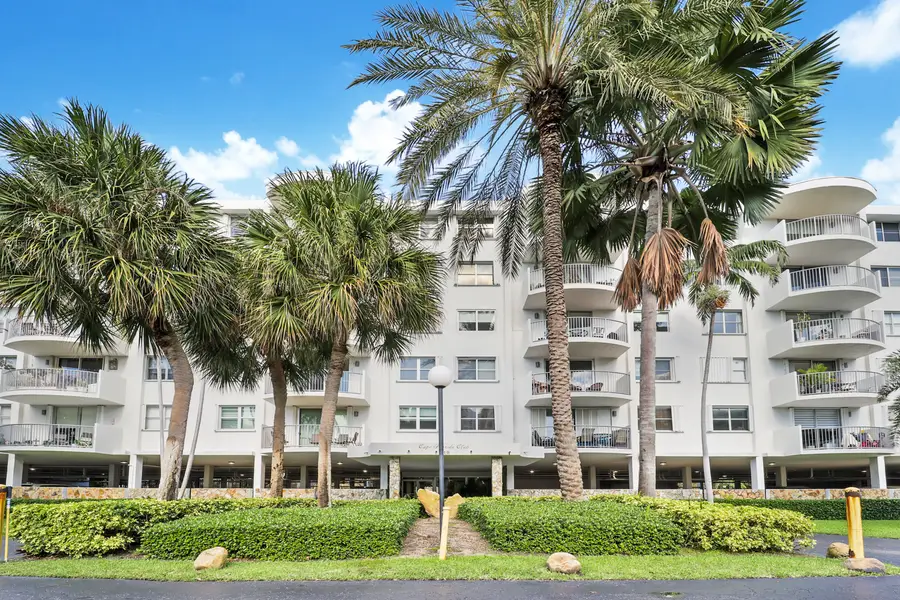 210 Sea View Dr #409, Key Biscayne, FL 33149 - #2