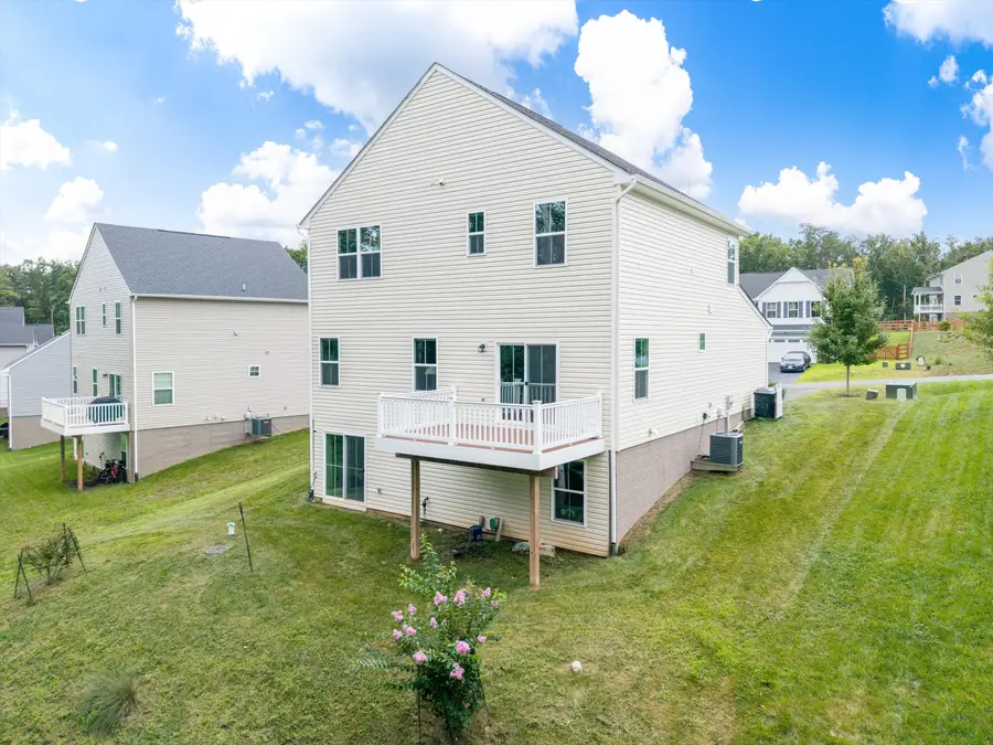 142 Island Hill Rd, Palmyra, VA 22963 - #3