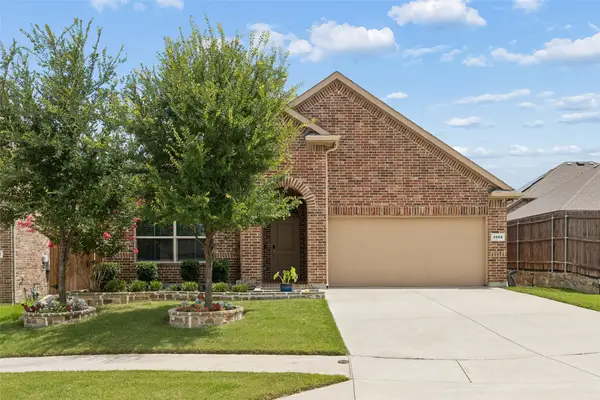 3908 Crater Circle, Fort Worth, TX 76137