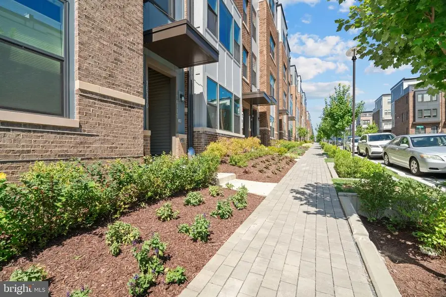 16110 Connors #95, Rockville, MD 20855 - Image #3