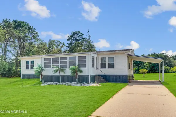 29 Nancy Lane, Barnegat, NJ 08005
