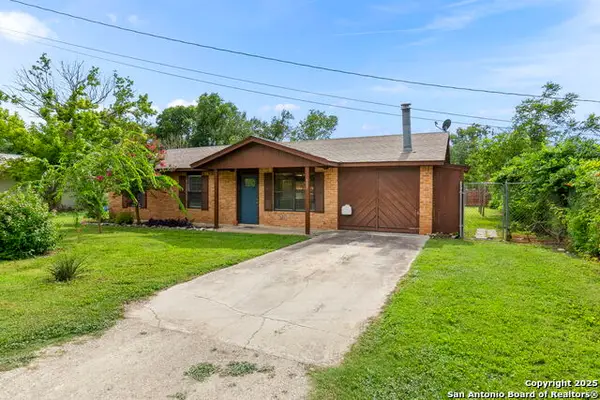 127 Harless, Center Point, TX 78010