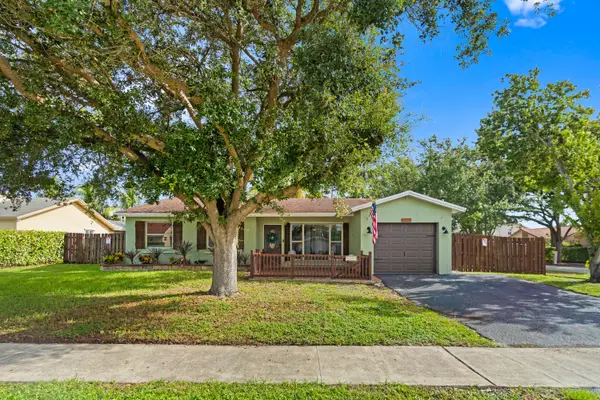 11651 NW 39th Street, Sunrise, FL 33323