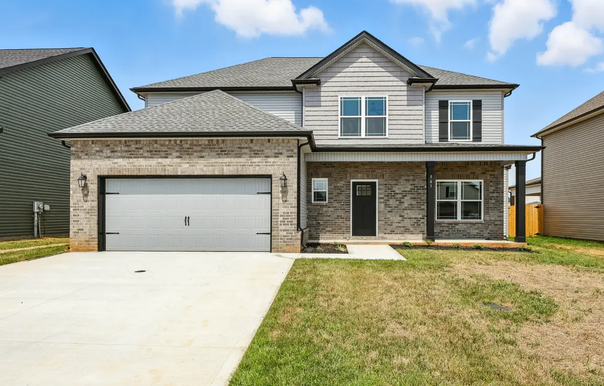 961 Isaac Dr, Clarksville, TN 37040 - Image #1