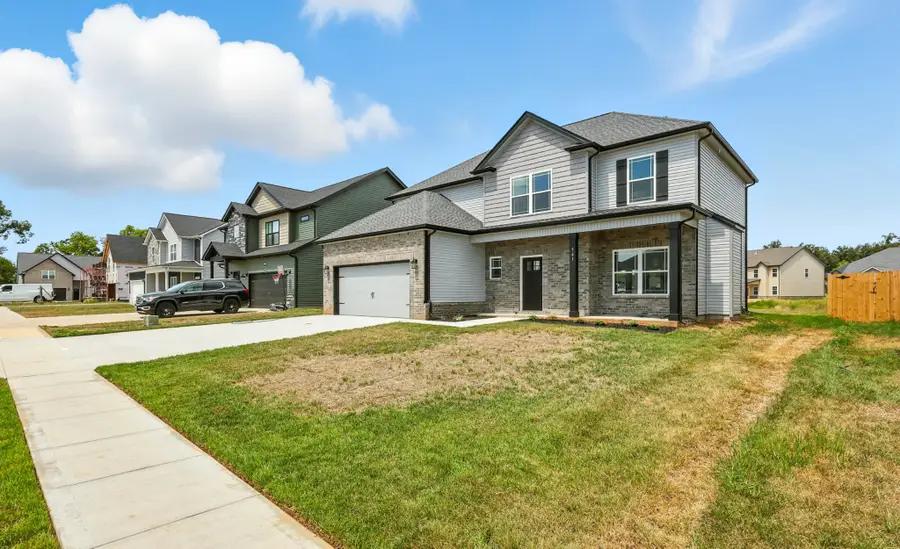 961 Isaac Dr, Clarksville, TN 37040 - Image #3