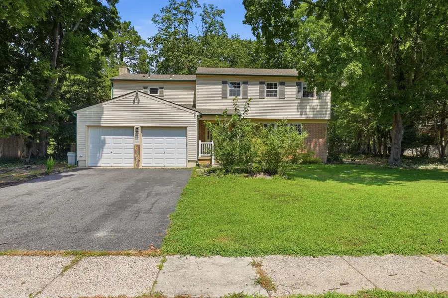 17 Briarwood Dr, Voorhees, NJ 08043 - #2