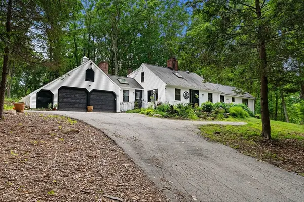 536 Ipswich Rd, Boxford, MA 01921