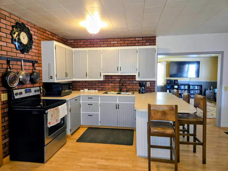 237 E Pearl Street, Kingston, WI 53939 - Image #3