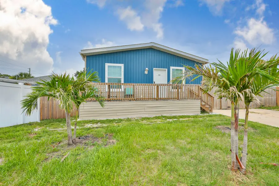 1169 8th Avenue Ne, Largo, FL 33770 - #3