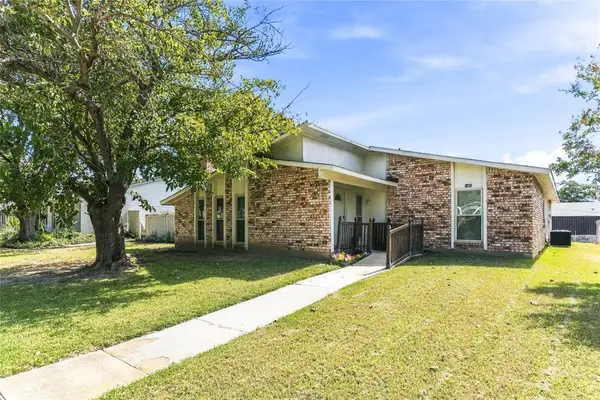 1901 Dodge Trail, Grand Prairie, TX 75052