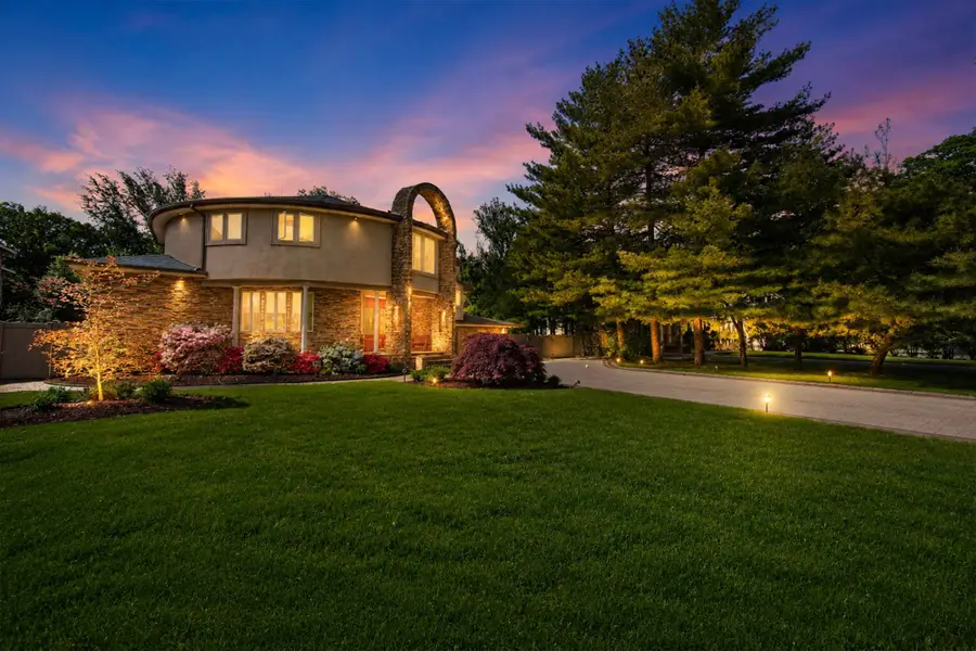 290 Dunkerhook Road, Paramus, NJ 07652 - #3