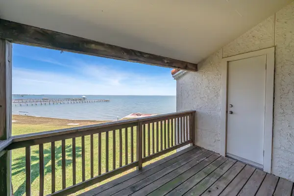 620 S Fulton Beach #708, Rockport, TX 78382