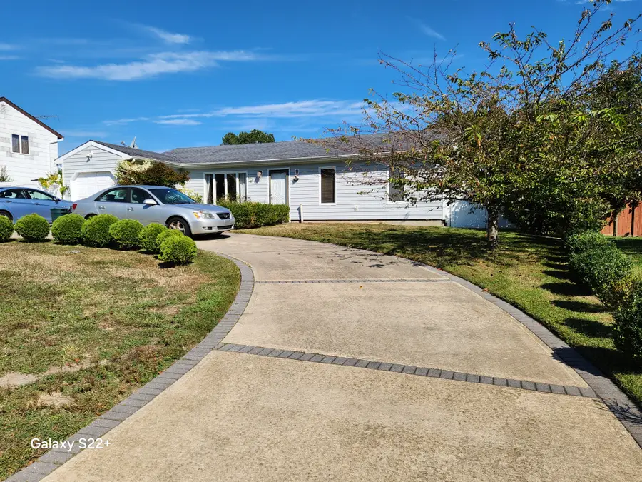 53 Drake Avenue, Bellport, NY 11713 - Image #2