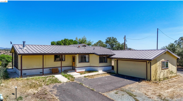 2391 Zarzamora, La Grange, CA 95329