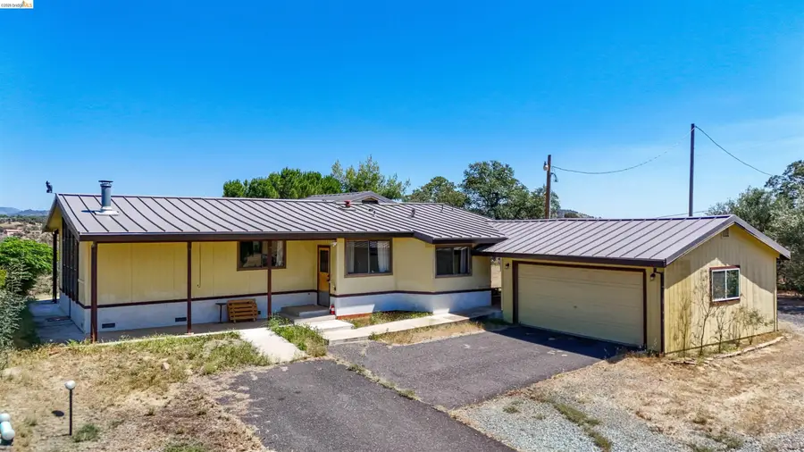 2391 Zarzamora, La Grange, CA 95329 - #3