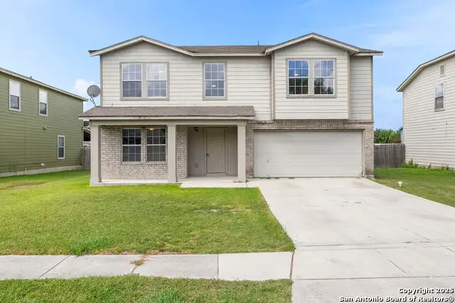 671 Northwest Crossing Drive, New Braunfels, TX 78130 - Image #3