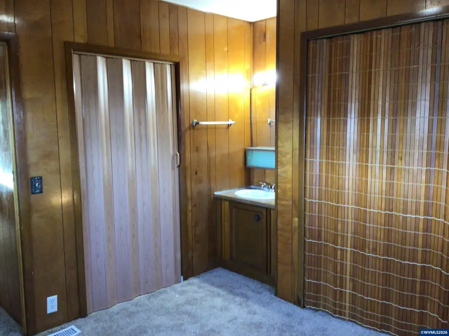 2232  42nd #203 Av SE, Salem, OR 97301 - #2