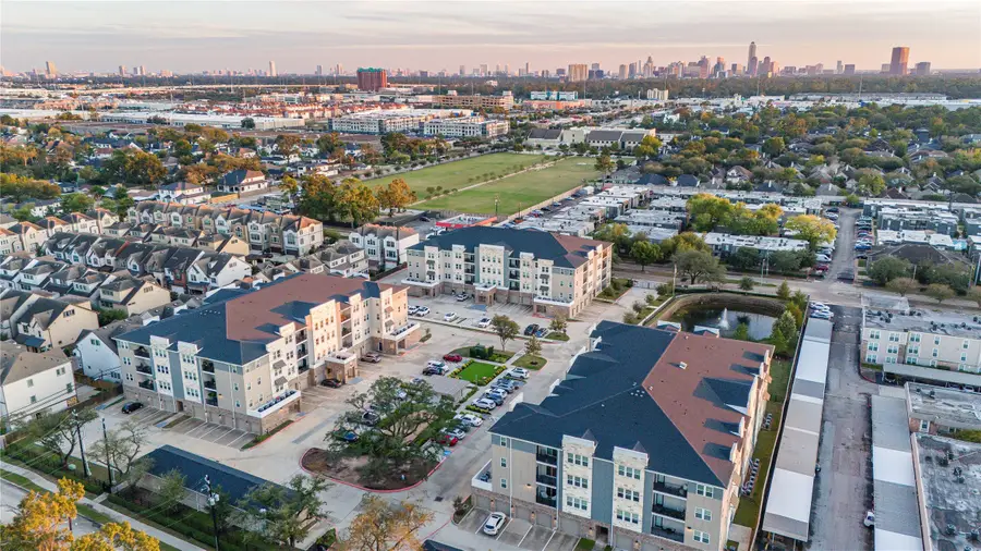 6804 Westview Drive #3404, Houston, TX 77055 - Image #2