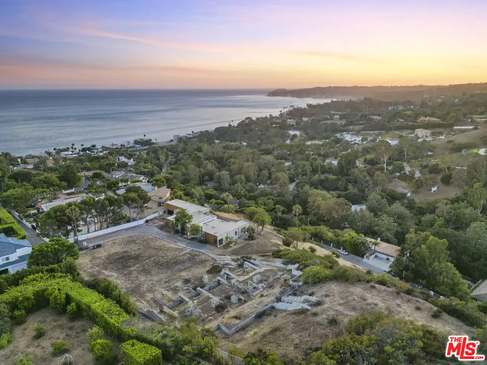 27061 Sea Vista Drive, Malibu, CA 90265 - Image #1