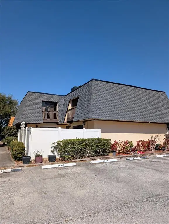 8118 Oak Trace Way #C, TAMPA, FL 33634