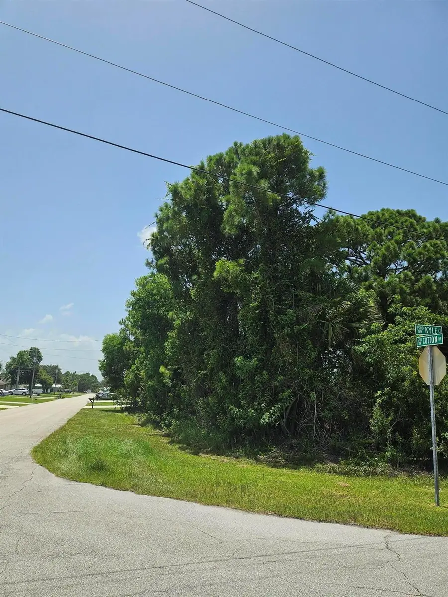 5540 Kyle Court, Port Saint Lucie, FL 34986 - #2