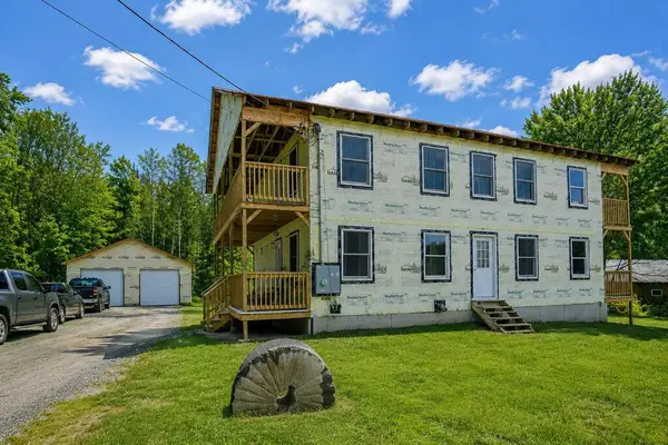 33 Lake Street, New Vineyard, ME 04956