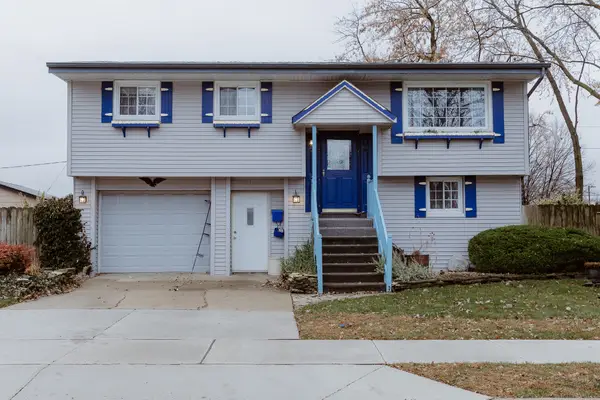 107 Arcadia Avenue, Romeoville, IL 60446