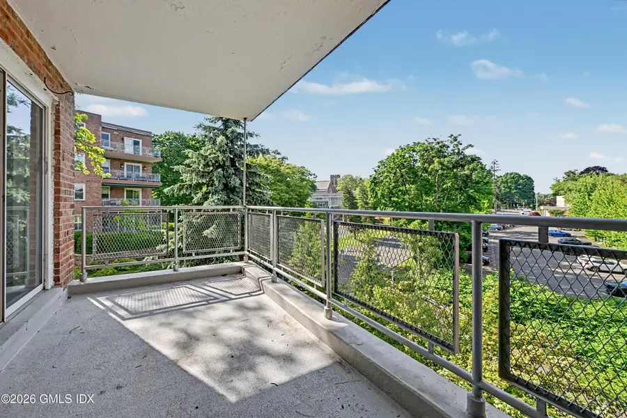1 Putnam Hill, Greenwich, CT 06830 - #3