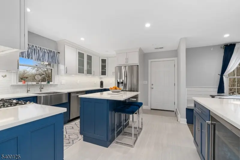 18 Old Wolfe Road, Mount Olive, NJ 07828 - #3
