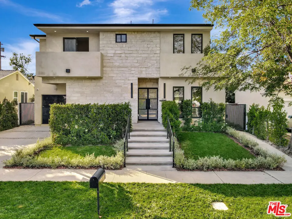 5935 Yarmouth Avenue, Encino, CA 91316 - Image #1