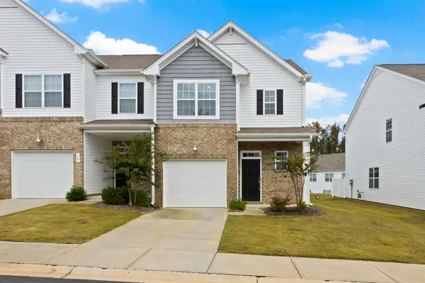 8 Loebner Lane, Simpsonville, SC 29681