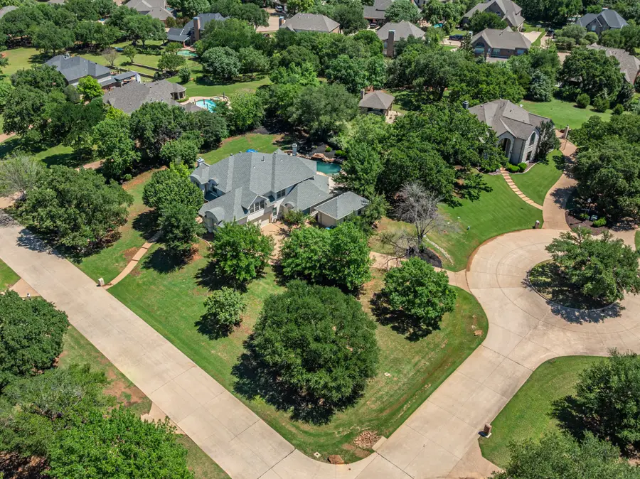 2804 Guardian Court, Flower Mound, TX 75022 - Image #2