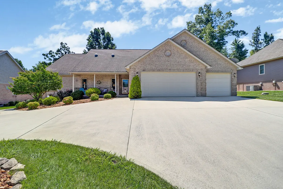 207 Forest Hill Drive, Crossville, TN 38558 - #1