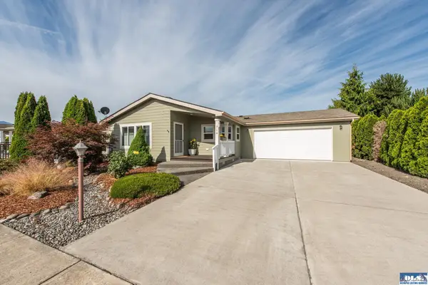 718 W Heritage Loop, Sequim, WA 98382