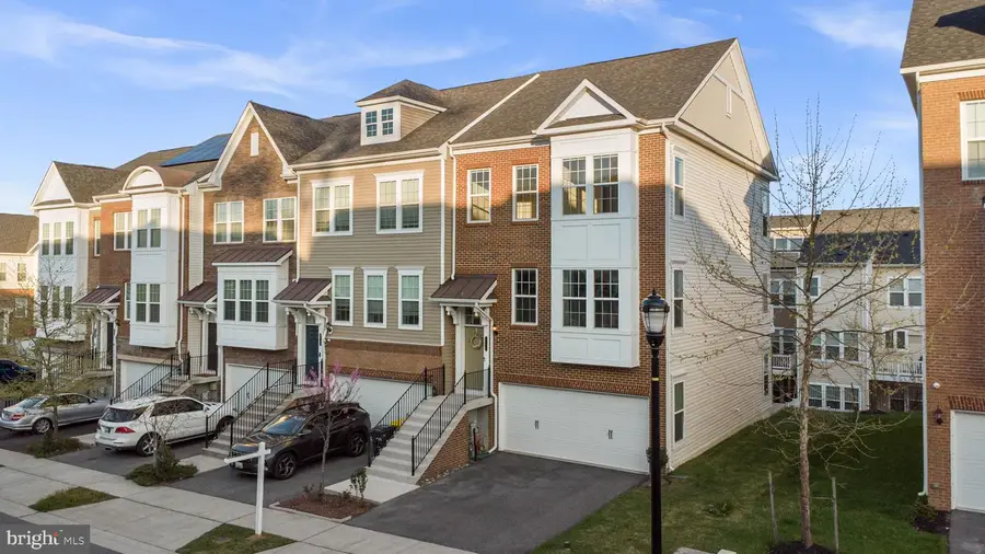 8312 Meadowood Dr, Hanover, MD 21076 - #3