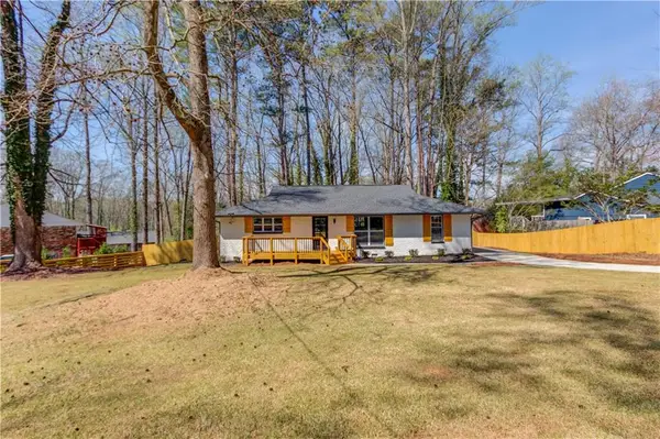 207 Cedar Way Se, Marietta, GA 30060