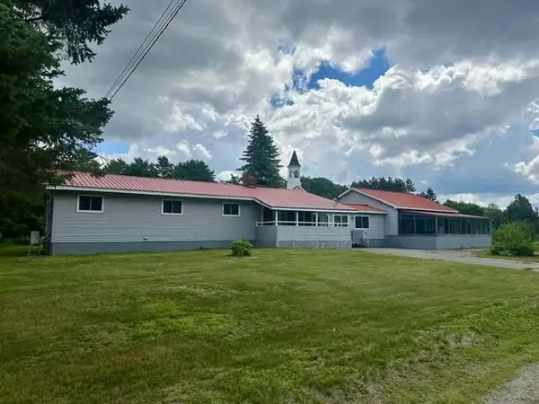 140 Main Road, Medway, ME 04460