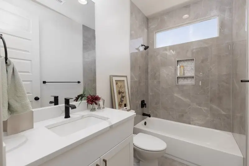 2141 W 320 S, Hurricane, UT 84737 - #3