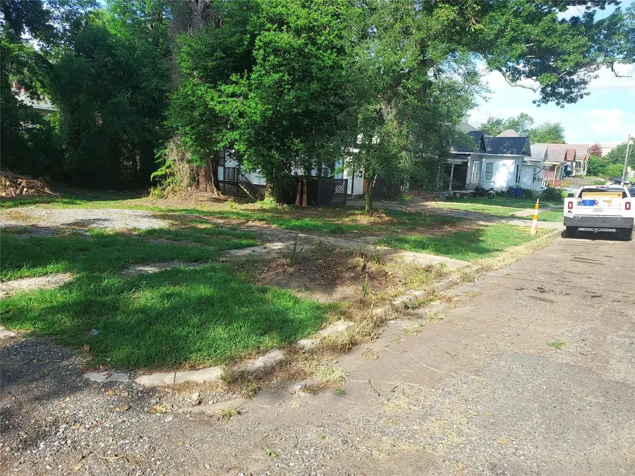 553 Dalzell Street, Shreveport, LA 71104 - #3