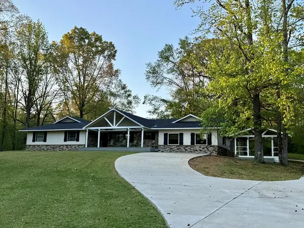 1250 Friendship East Road, Charleston, MS 38921