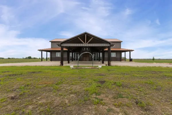 201 West Road, Waxahachie, TX 75165