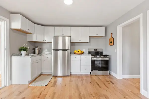 50 Goddard St, Fitchburg, MA 01420