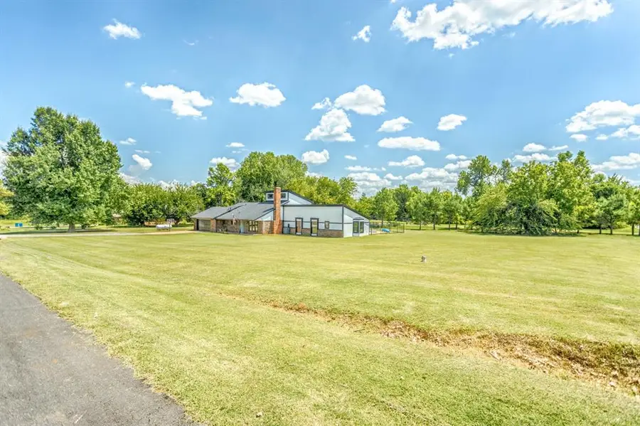 707 Cedar Springs Drive, Tuttle, OK 73089 - #2