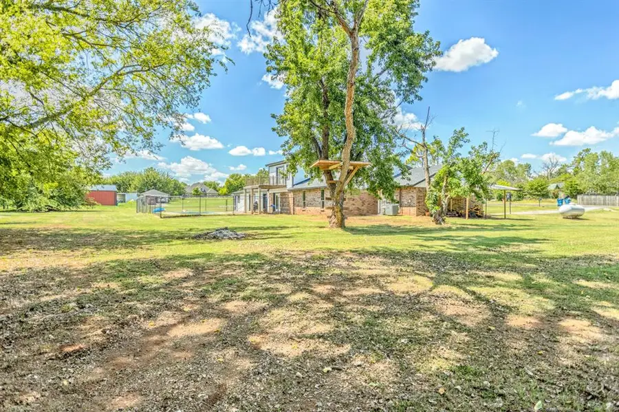 707 Cedar Springs Drive, Tuttle, OK 73089 - #3