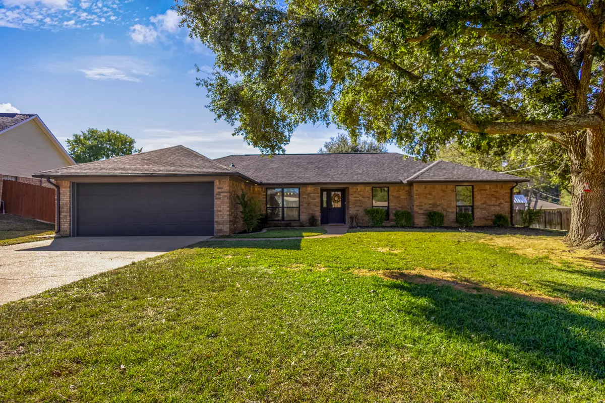 1611 Shady Creek Circle, Henderson, TX 75652 - Image #1