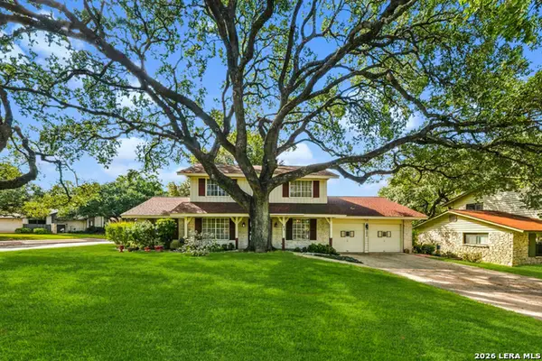 102 Da Gama, Universal City, TX 78148