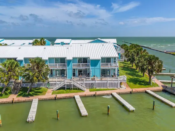 2292 N Fulton Beach #502, Rockport, TX 78382